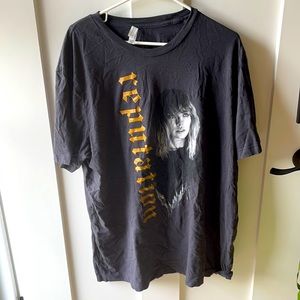 SOLD! Taylor Swift Reputation Stadium Tour t-shirt